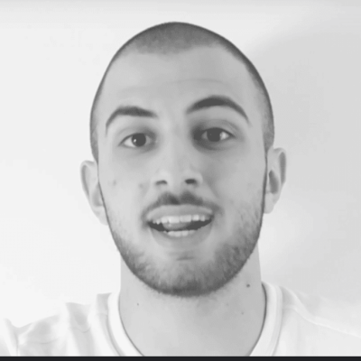Mike Oganesjan a Vojtěch Pšenák - sdílejte informace o jejich činnosti